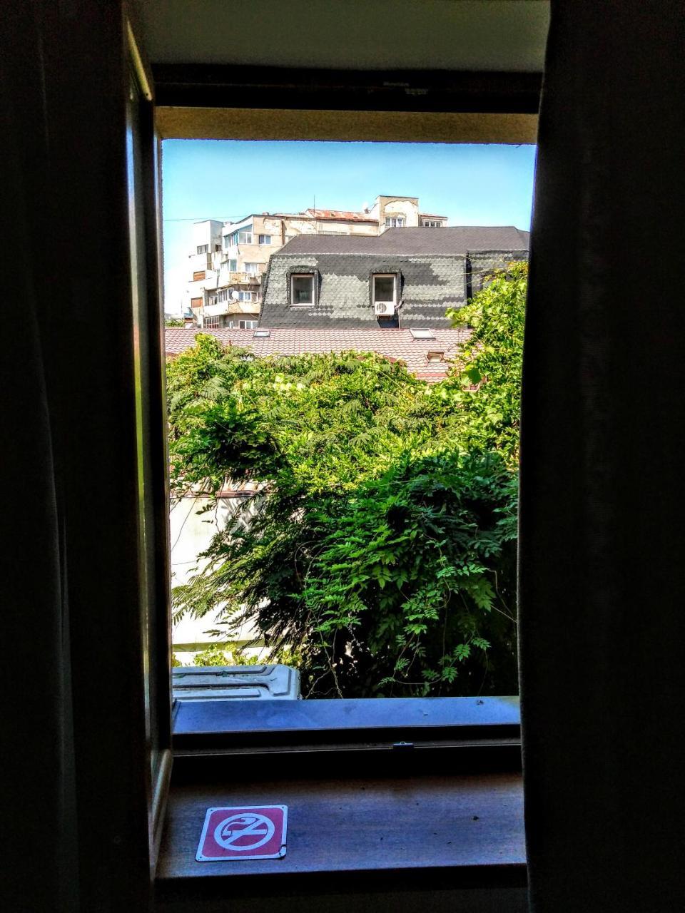 Central Guesthouse (Adults Only) Βουκουρέστι Εξωτερικό φωτογραφία