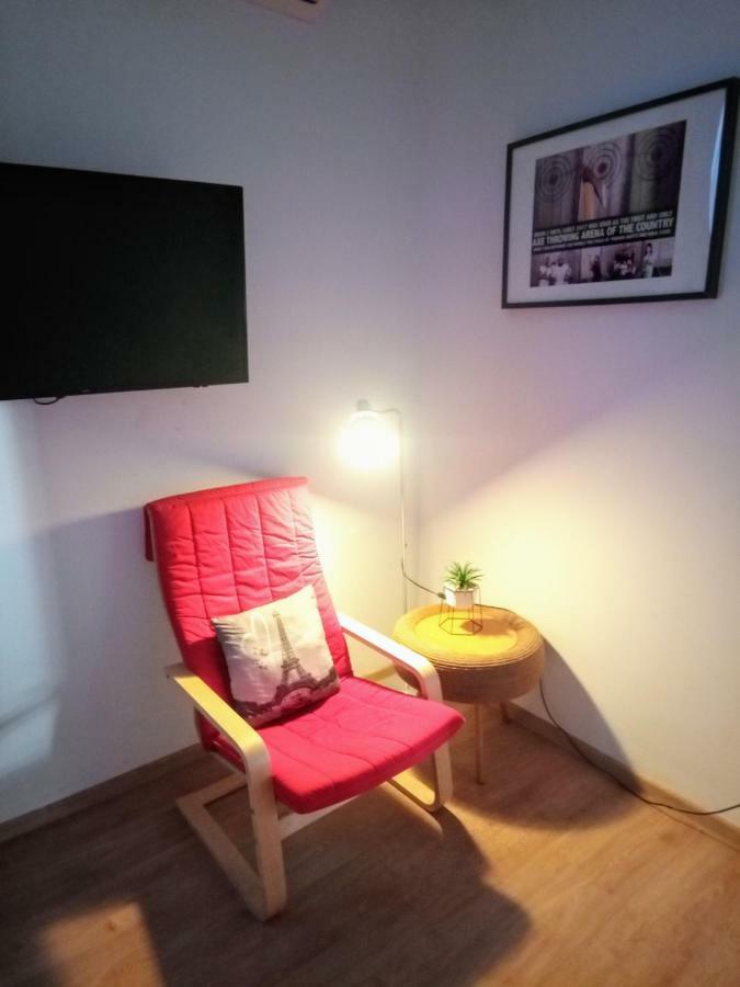Central Guesthouse (Adults Only) Βουκουρέστι Εξωτερικό φωτογραφία